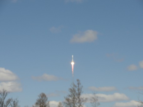 Полетели! Первая ракета стартовала с нового космодрома "Восточный"